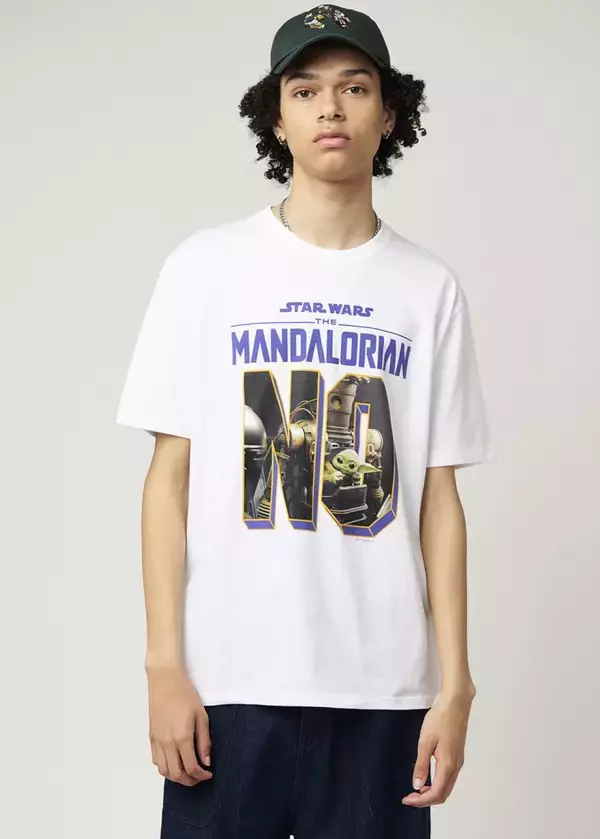 「『スター・ウォーズ：マンダロリアン』とグラニフのコレクションアイテムが登場！2025 年4月 15 日(火)より販売開始、公式オンラインストアでは予約販売の受付を実施」の画像