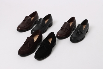 革靴の「硬さ」や「締め付け」から足を解放蒸れにくく素足でも快適な「アンラインドローファー」を発売