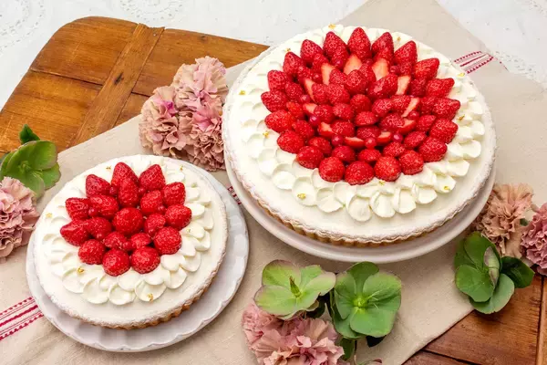 「【キル フェ ボン】赤いカーネーションをモチーフにした母の日限定タルト新登場「2026 Mother’s Day」」の画像