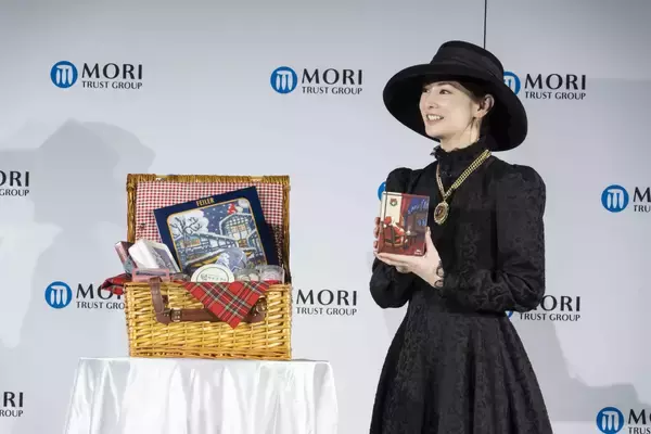 「【森トラスト】初CM発表会実施レポート　北川景子さんが貴婦人姿で登壇！ご両親との思い出話の披露も！」の画像