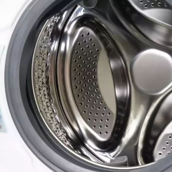 「充実機能とお求めやすい価格を両立「乾燥待ってて」コースなど便利機能を搭載した、e angleのドラム式洗濯乾燥機が新登場」の画像