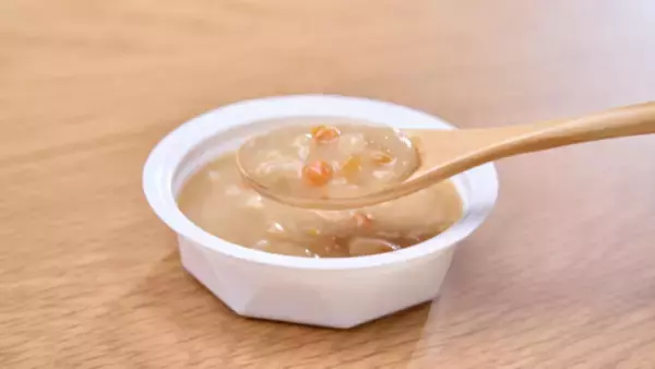 「ネスレの少量高カロリー介護食シリーズにおかずタイプが登場！「アイソカルⓇ 高カロリーのやわらかいおかず 白がゆバラエティパック」新発売」の画像