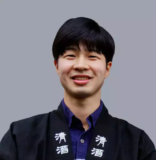 「東洋大学×佐藤酒造店 産学連携プロジェクト 毎年異なる花の酵母で醸造、東洋大学オリジナル日本酒第四弾「越生梅林 エスティNo.4」発売開始」の画像