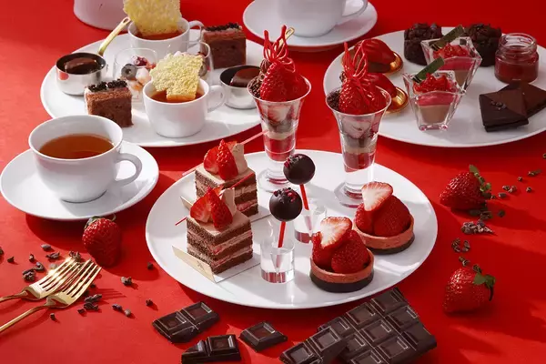 「【東京マリオットホテル】注目のブランドいちご　“あまりん”と自家製ビーントゥバーチョコレートの甘美な饗宴「あまりん× Bean to bar Chocolate Afternoon Tea」」の画像