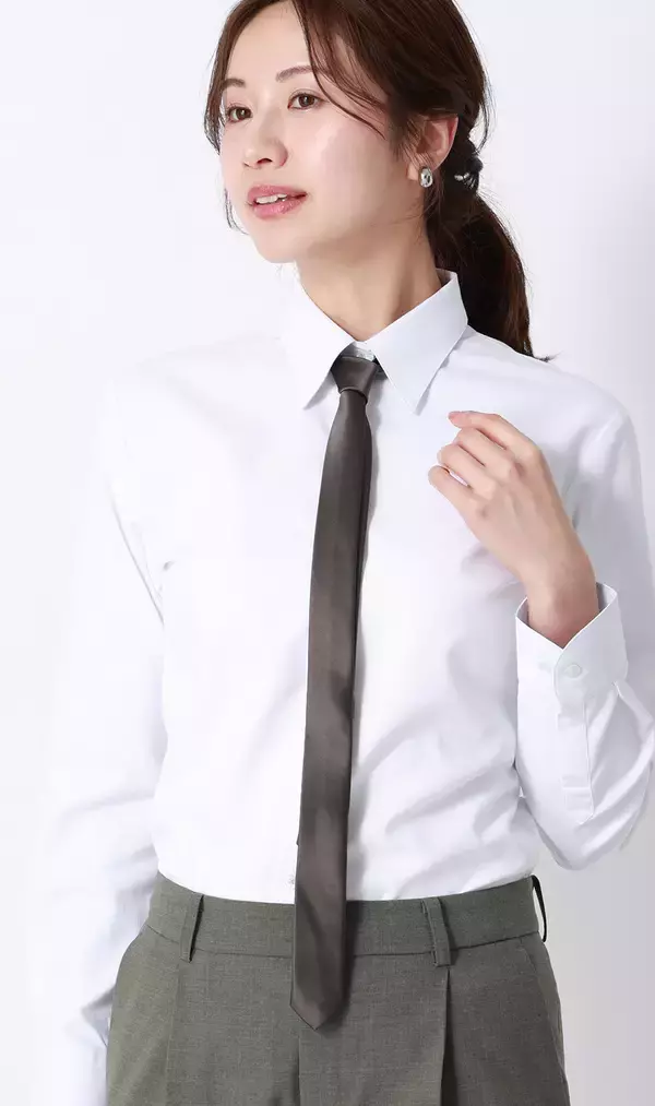 「「自分らしさ」を大切に、従来の枠にとらわれない新しい装いを提案　「レディーススタイルのネクタイ」が洋服の青山から新登場」の画像