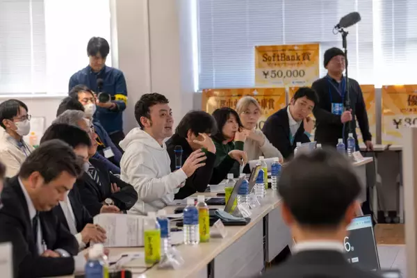 「「ビジネスプランコンテスト2025」を開催、ファイナリスト8組が本気を披露！」の画像