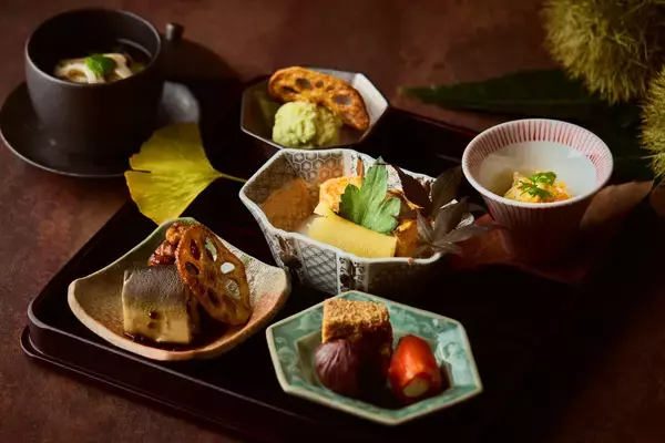 「【バンヤンツリー・東山 京都】和栗、柿、さつま芋。秋の恵みを味わう「実りの京旬とチョコレートアフタヌーンティー」の画像