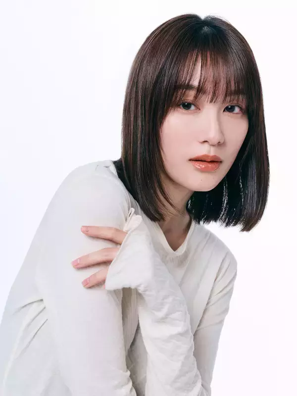 「「Relax JASMINE」TV-CMにグローバルガールズグループ「izna」初の日本オリジナル楽曲「Love All」をタイアップソングとして採用！3月16日（月）より放映開始」の画像