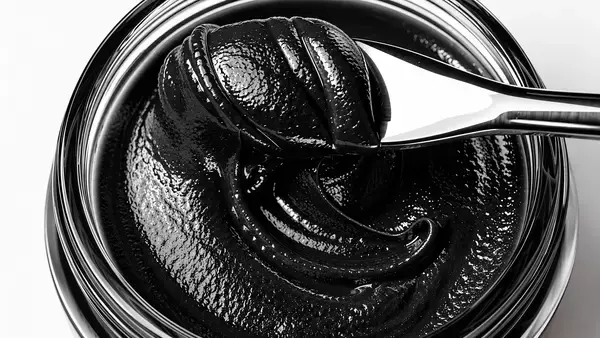 「累計販売数350万個*突破の白髪染めシャンプー、バランローズ「KUROクリームシャンプー」が山陽百貨店で常設販売を開始」の画像