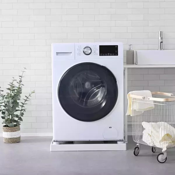 『ドラム式洗濯機＝高額家電』の常識を洗い流す！あえてダイヤル式操作を採用した8万円台のドラム式洗濯乾燥機を発売