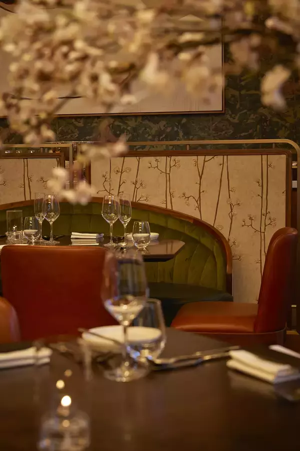 「【スカルペッタ東京】艶やかな赤が、春を彩る「Spring Strawberry Collection」アフタヌーンティー＆シャンパン・フリーフロー付きコース2026年3月スタート」の画像