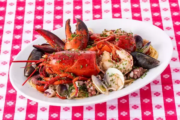 「グランド・セントラル・オイスター・バー＆レストラン 品川店　大反響につきレギュラーメニュー化！「アメリカンシーフードクラシック」」の画像