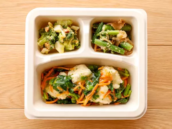 「鯛つみれを増量してリニューアル！一足早く春を感じる和のプレート「鯛つみれの生姜あん」を2月20日（金）より発売」の画像