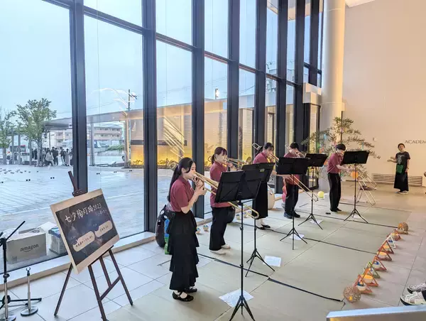 「【京都橘大学】七夕陶灯路 2024『縁宴』を開催 ー京都の伝統産業、京焼・清水焼とろうそくの灯りが織りなす学生主体の幻想的なライトアップイベントー」の画像