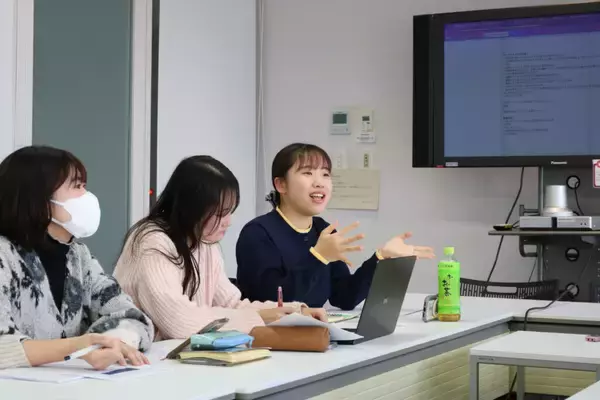 「Spotify」を活用し、Z世代の学生自らが “本音”を届ける新時代の大学案内　実践女子大学初「耳で体験するオープンキャンパス」プロジェクト始動！ポッドキャスト番組“JJトーク～女子大生の「ありのまま」の日常～”を活用して3月8日より配信
