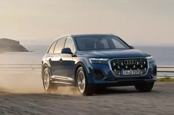 「新型 Audi Q7/SQ7、最新のデザインとテクノロジーでアップデート」の画像