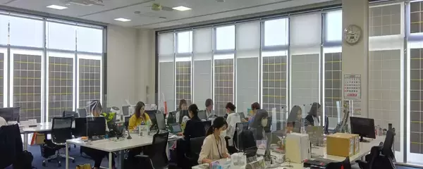 「LIXILの「PVロールスクリーンシステム」が令和7年度新エネ大賞にて「新エネルギー財団会長賞」を受賞」の画像