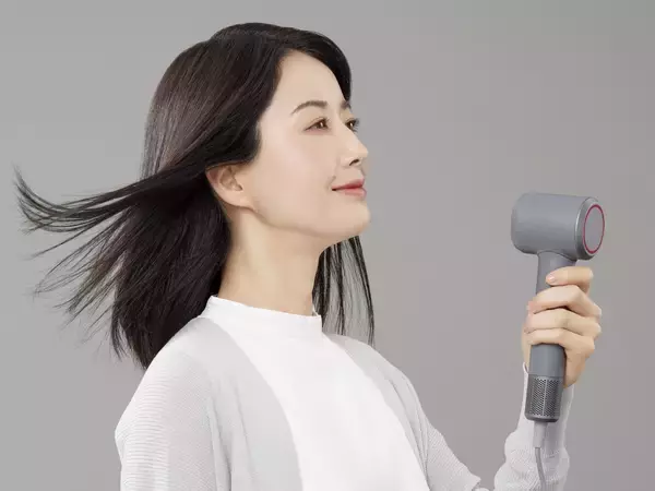 「マクセルブランドのビューティーシリーズ「 Angelique(アンジェリーク)」からプラズマイオン&マイナスイオン ヘアドライヤー２機種を新発売」の画像