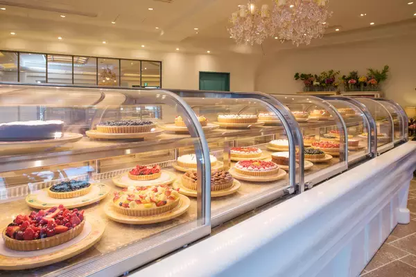 「【キル フェ ボン】＜フェア開催のお知らせ＞バレンタインシーズンに贈る、ショコラフェア！旬の甘酸っぱいイチゴとなめらかなチョコレートが溶け合う「Strawberry meets Chocolate」」の画像