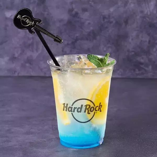 「アメリカンレストラン「ハードロックカフェ」  『B’z Special Day』」の画像