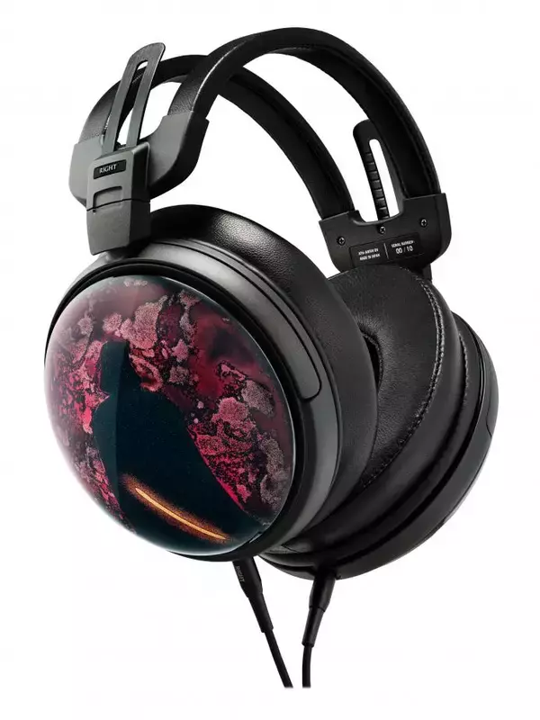 「オーディオテクニカ、『スター・ウォーズ』の世界を伝統工芸で描いたプレミアムウッドヘッドホンを全世界10台限定で発売」の画像