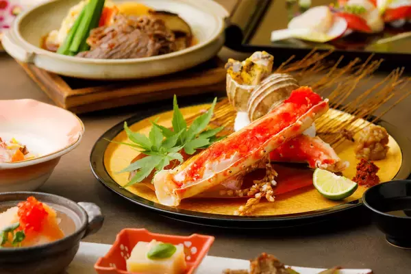 【南紀白浜マリオットホテル】北海道×和歌山 美食が響き合う、秋のディナーコースを展開 「Hokkaido Gastronomy Journey in Shirahama」を開催