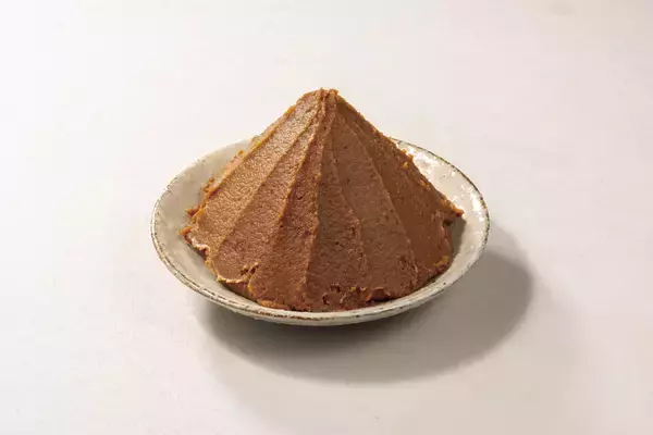 「外食チェーン初！飯田商店監修『味噌らぁ麺』が冷凍食品で登場 —Denny’s Table 4/21（火）発売」の画像