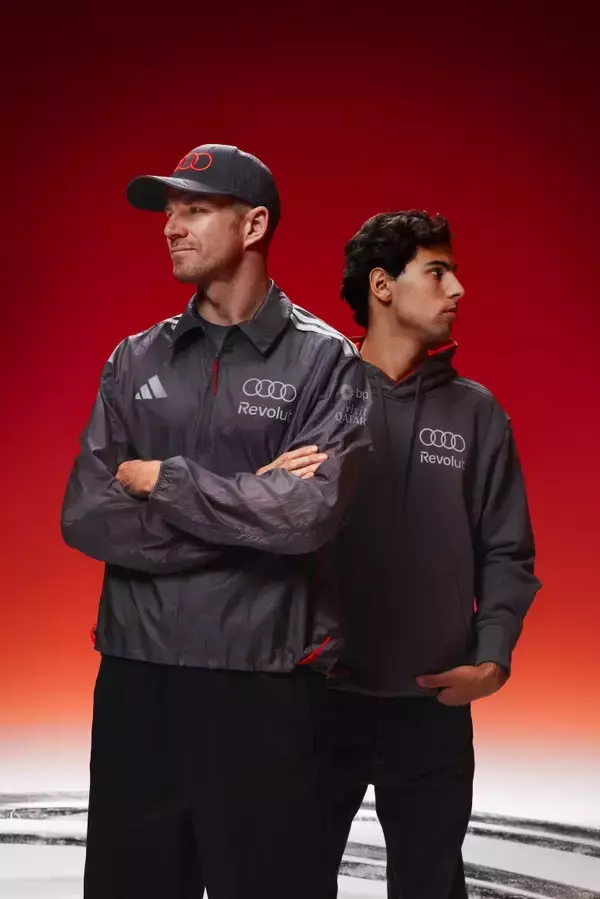 「adidas x Audi Revolut F1 Teamコレクションをグローバルで発表」の画像