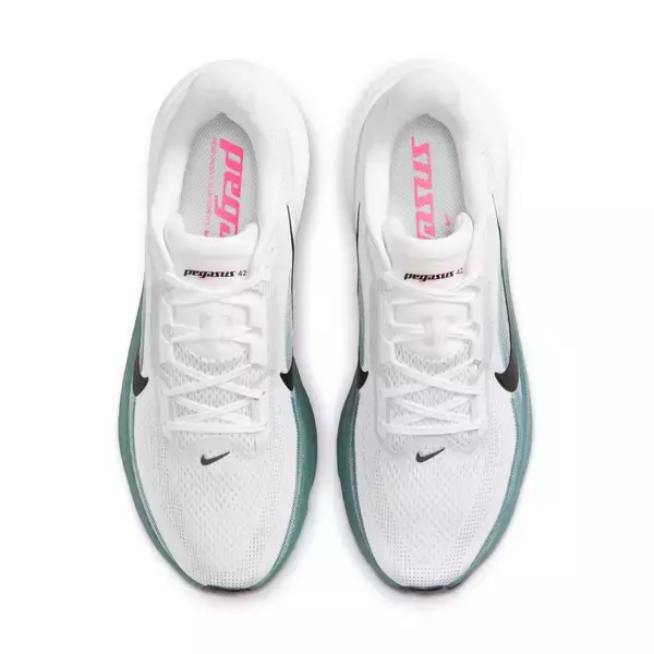 「洗練されたデザインの限定カラーが登場　NIKE“CASUAL RUN CLUB PACK 4”スポーツデポ・アルペンにて限定販売」の画像
