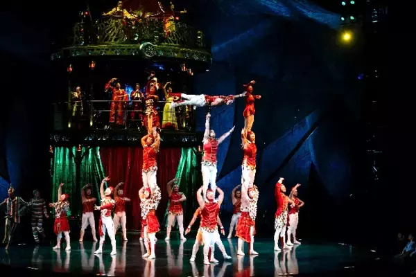 「アース製薬、シルク・ドゥ・ソレイユ日本公演に特別協賛！　16年ぶり待望の再上陸となる『クーザ』をサポート」の画像
