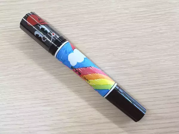 「ラベルに自由に描いて、自分だけのハイマッキーを作って持ち帰ろう！親子で楽しめるワークショップ開催ゼブラがすべての人にカクことを通してワクワクを届ける「kakuwaku（カクワク）プロジェクト」」の画像