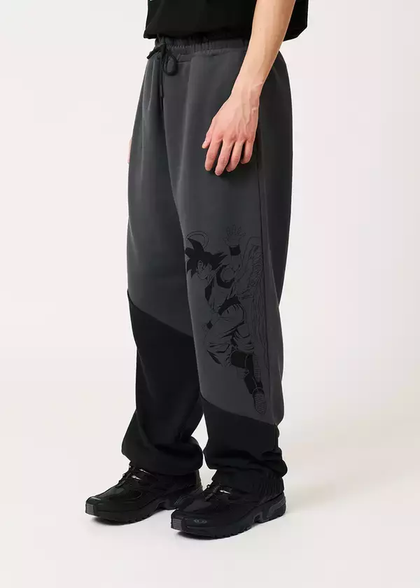 「テレビアニメ『ドラゴンボールZ』との最新コラボレーションアイテムが5月5日(火)より発売」の画像