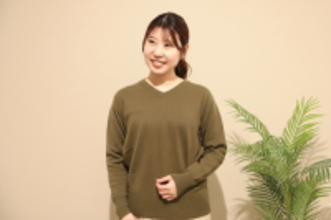 洋服の青山レディースで支持されている『毛玉CLEARニット』　パーソナルカラー診断士監修で「イエベ」「ブルべ」それぞれに合うカラー登場！