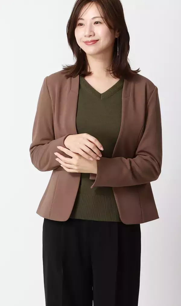 「洋服の青山レディースで支持されている『毛玉CLEARニット』　パーソナルカラー診断士監修で「イエベ」「ブルべ」それぞれに合うカラー登場！」の画像