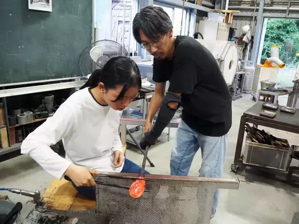 「個性を「居場所」と「実績」に変える、アート教育の新しい選択肢をつくる武蔵野学芸専門学校 ― 高い美大合格実績と多様な背景を持つ生徒への包摂性を両立」の画像