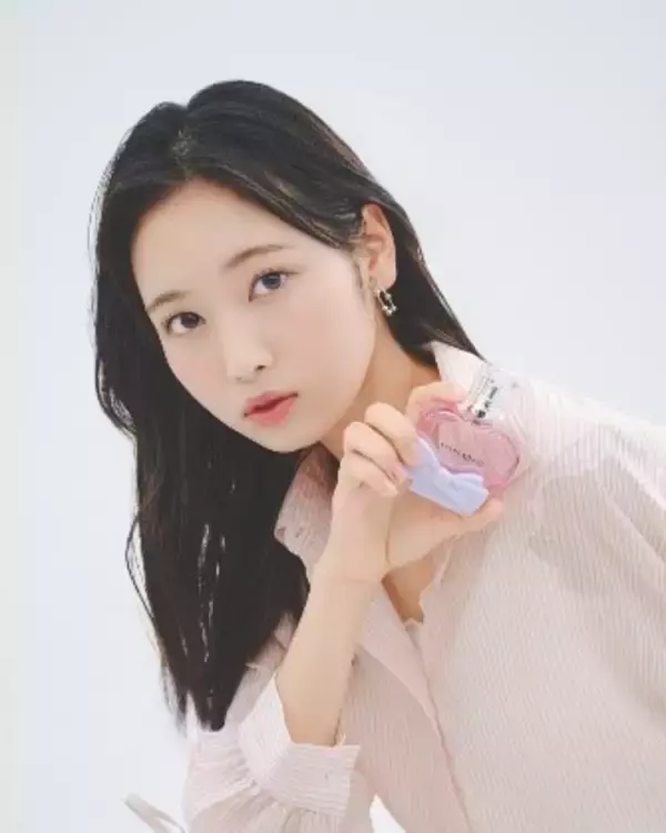 「女子中学生人気No.1ティーン誌「nicola」×香水メーカー「エンジェルハート」×驚安の殿堂「ドン・キホーテ」がコラボ！Z～α 世代1200人の声から生まれた「青春エモフレグランス」」の画像