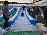 「“日本一暑いまち”伊勢崎に雪が降る！？親子で楽しめる真夏の雪あそび体験イベントを一日限定で開催」の画像3