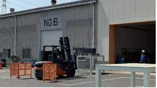 「【取材受付中】新入社員が多能工を目指し、下関トレーニングセンターにてクレーンのフックに掛け外しする「玉掛け」の資格取得に挑戦」の画像