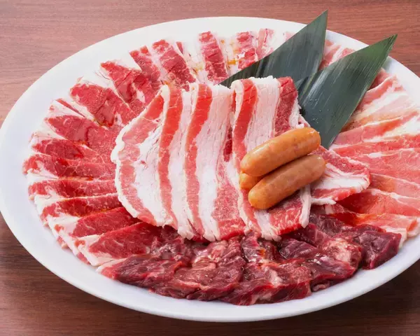 「【牛角】6月梅雨こそ“オトク”に焼肉で元気！「10%OFF」など選べる３種のクーポン」の画像