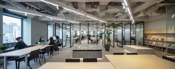 九州オフィスが移転・本格稼働。社内外の交流を活性化させるコンパクトオフィスの新たな形を試行