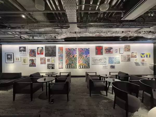 「アートのECプラットフォーム「OIL」とYouTubeチャンネル「META TAXI」によるコラボレーション展示を、六本木 蔦屋書店にて1月4日（日）より開催。」の画像