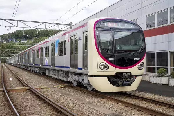 「新型通勤車両「２０００系」の運行開始を記念し、お披露目会や試乗会を開催します！」の画像