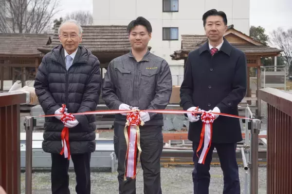 【ものつくり大学】草加市との木橋リノベーション事業第2弾として「ふれあい橋」を補修。完成式を挙行