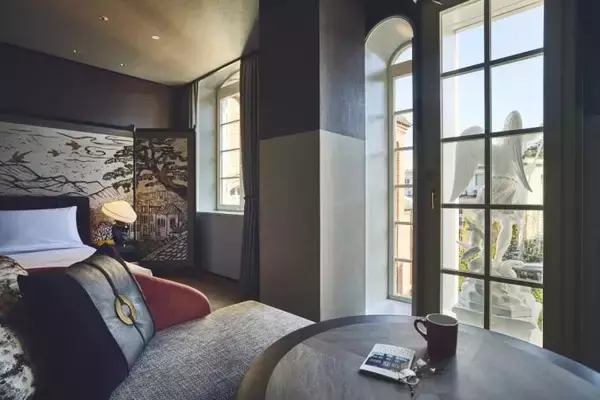 「【ホテルインディゴ長崎グラバーストリート】100年以上もの時を見守り続ける「大天使ミカエル像」に想いを馳せるコンセプトルーム「Maison de Michel」を販売開始」の画像