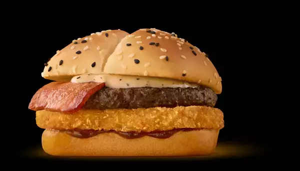 「マクドナルド×ドラゴンクエスト　伝説のコラボ第2弾　ドラクエバーガー誕生！2026年1月7日（水）から期間限定販売」の画像