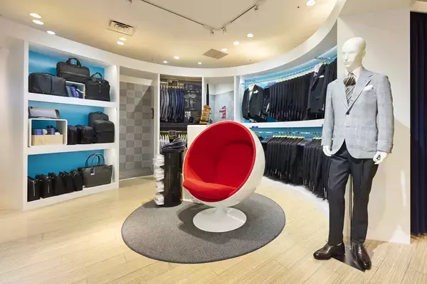 「ORIHICA MARK IS みなとみらい店「レトロフューチャー」をコンセプトにリニューアルオープン！」の画像