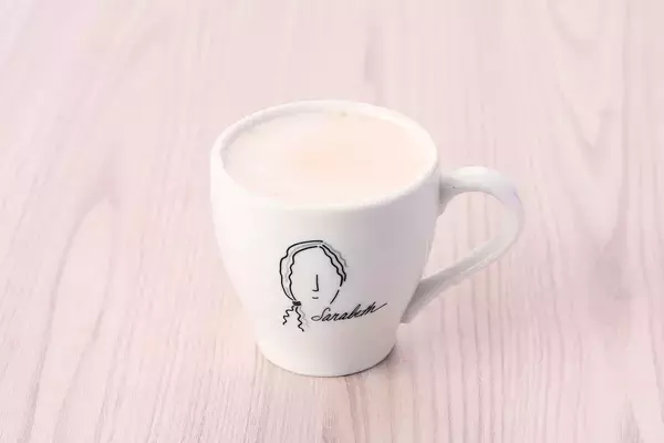 「ニューヨークレストラン「サラベス」期間限定スペシャルメニュー「小倉フレンチトースト」／「フィリーチーズステーキ」」の画像