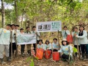 学生ボランティアがボルネオで累計2万5千本の植林を達成「オランウータンの森再生プロジェクト」