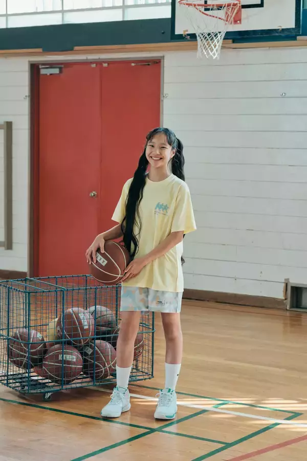 「ストリートバスケの感性と高機能が融合！「TIGORA×AKTR」2026春夏コレクション3月6日より順次発売」の画像