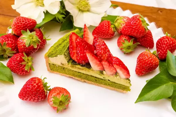 「【キル フェ ボン】全国各地の個性豊かな旬のイチゴが勢揃い！ショーケースを赤く彩る1週間  毎年大人気のフェア「2026 VERY STRAWBERRY」」の画像